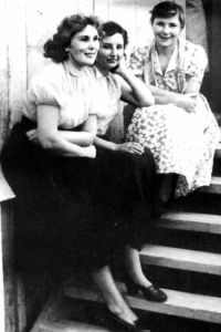 http://www.bulvar.com.ua/images/doc/ad168-09.jpg