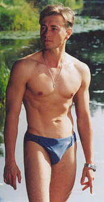 http://www.bulvar.com.ua/images/doc/5208a79-32.jpg