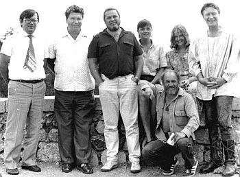 http://www.bulvar.com.ua/images/doc/e7194-09.jpg