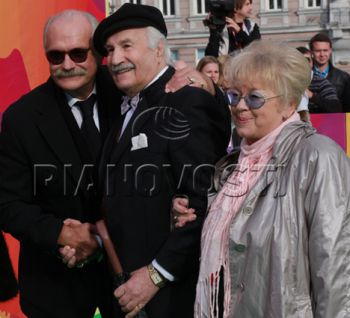 http://www.bulvar.com.ua/images/doc/0aa0c-04.jpg